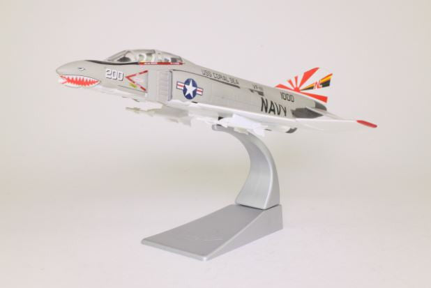 AA33201 | Corgi 1:72 | McDonnell Douglas F-4N Phantom II United States Navy 1000 VF-111 'Sundowners', USS Coral Sea, 1975