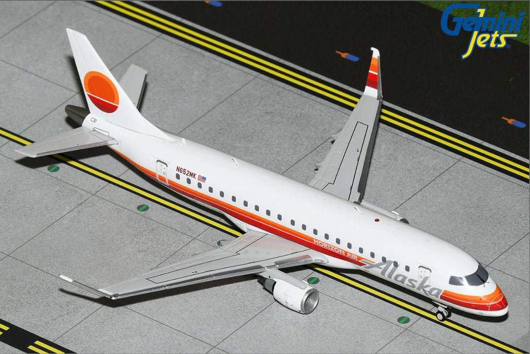 G2ASA1205 | Gemini200 1:200 | Embraer E-175 Horizon Air Retro N652MK (with stand)