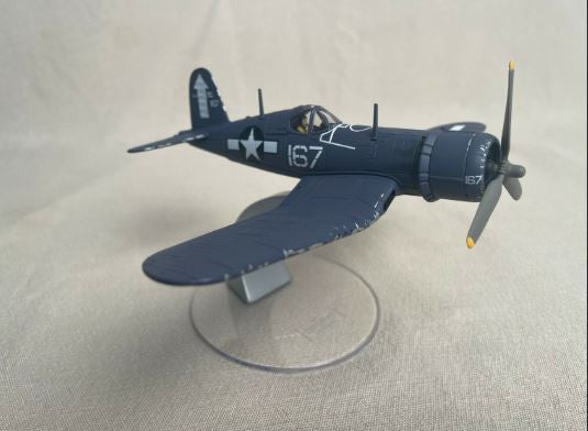 AA33005 | Corgi 1:72 | Chance Vought F4U-1D Corsair United States Navy White 167 Lt Cdr Roger R Hedrick, VF-84, USS Bunker Hill