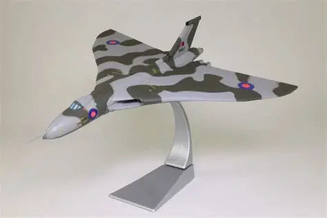 48301 | Corgi Military 1:144 | Avro Vulcan B2 XM607, RAF 44 Sqn - Opertaion 'Black Buck' (the worlds longest bombing mission) **PRE OWNED**