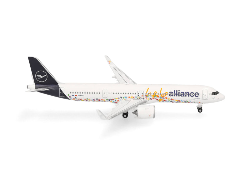 538961 | Herpa Wings 1:500 | Airbus A321neo Lufthansa "Help Alliance" D-AIEP