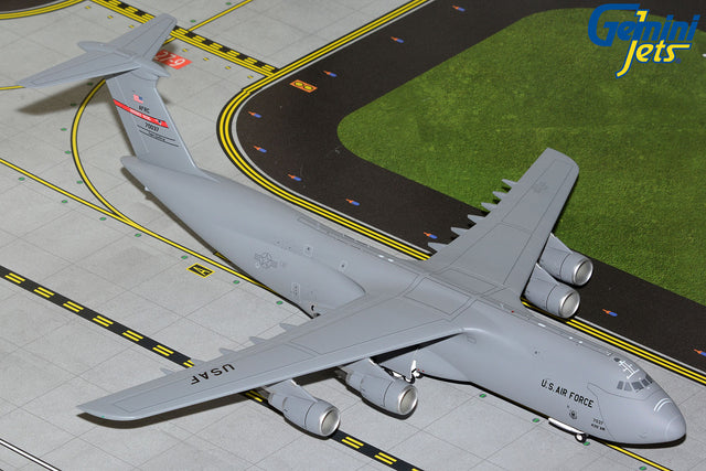 G2AFO1136 | Gemini200 1:200 | C-5M Super Galaxy U.S. Air Force 87-0037 (Westover AFB)