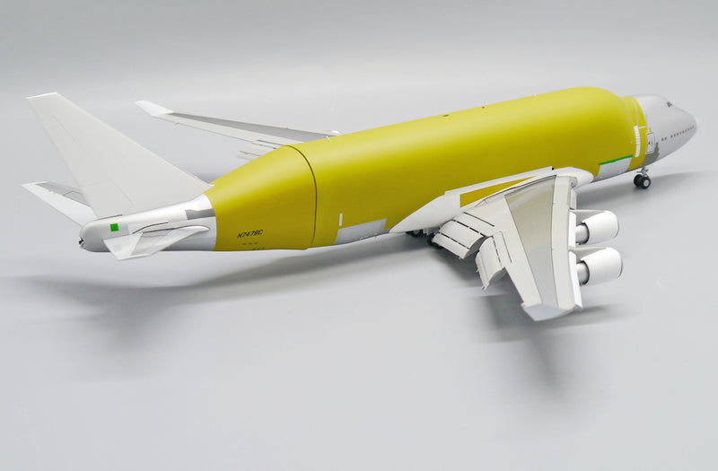 LH2166A | JC Wings 1:200 | Boeing 747-400(LCF) Boeing Company Bare Metal Version N747BC (flaps down, with stand)