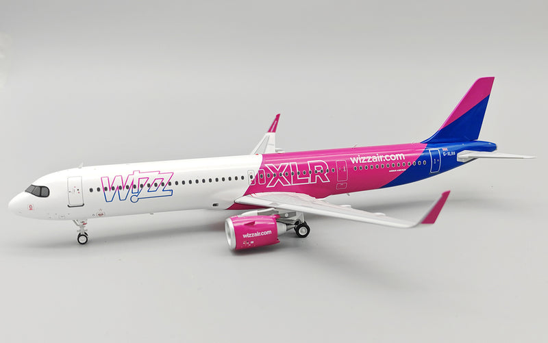 IF321W40502 | InFlight200 1:200 | Airbus A321-271NY, Wizz Air UK G-XLRA  with stand