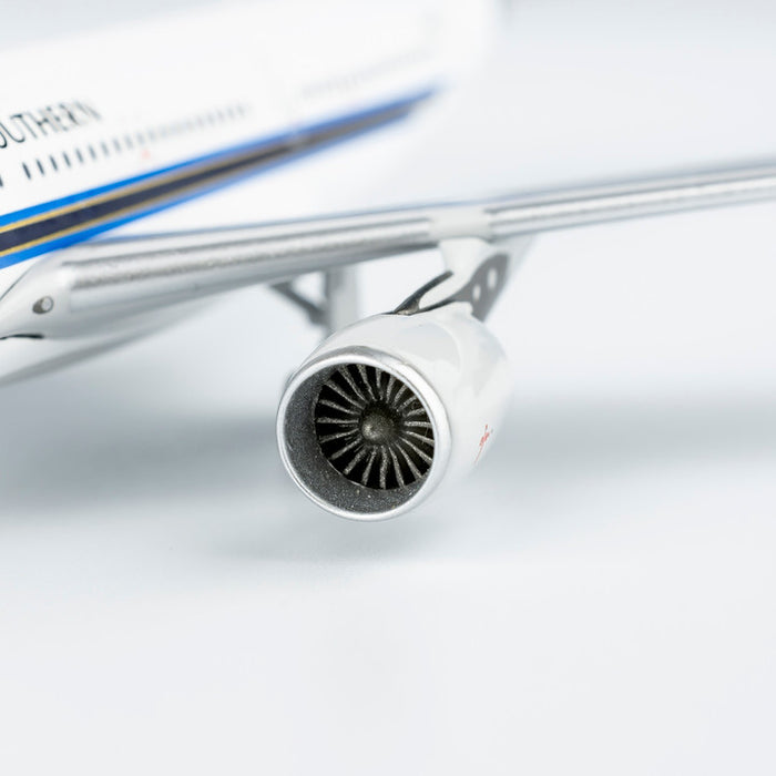 NG61075 | NG Models 1:400 | Airbus A330-200 China Southern Airlines B-6528 PW engines | was due August 2024