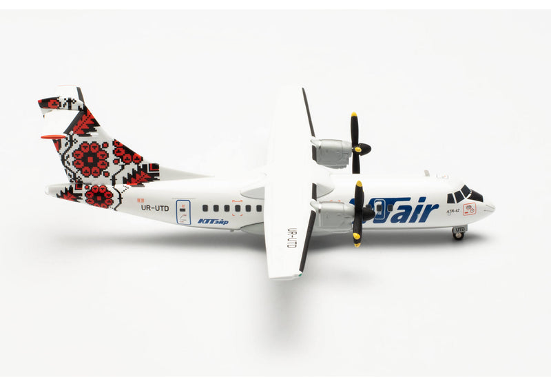 572651 | Herpa Wings 1:200 | ATR-42-300 UTair-Ukraine UR-UTD