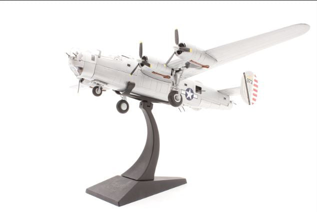 AA34001 | Corgi 1:72 | Consildated B-24J Liberator 'The Dragon and his tail', 64th BS, 43rd BG.