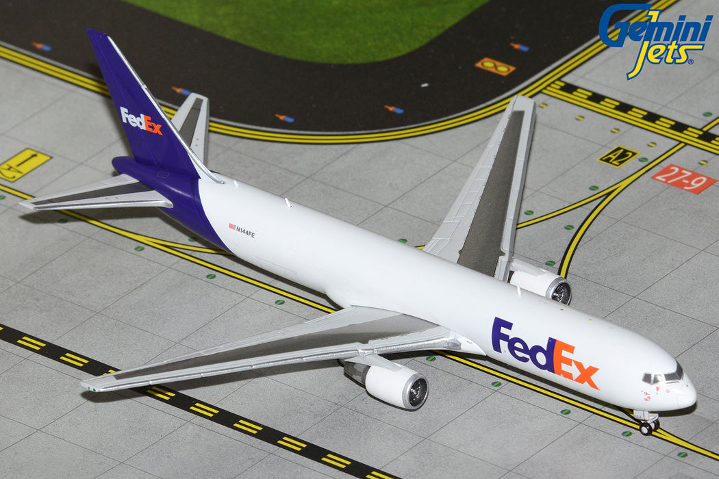 GJFDX2311 | Gemini Jets 1:400 | Boeing 767-300ERF FedEx N144FE (revised livery) | was due February 2025