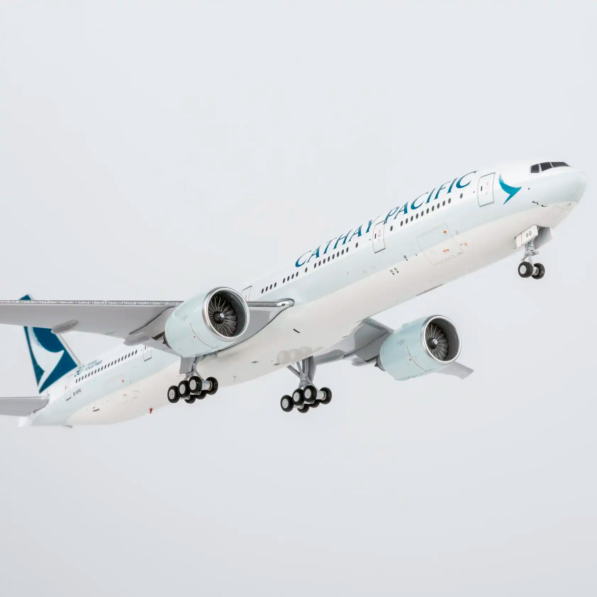 NG73108 | NG Models 1:400 | Boeing 777-300ER Cathay Pacific B-KPO (large titles; "80 Years Together" sticker)