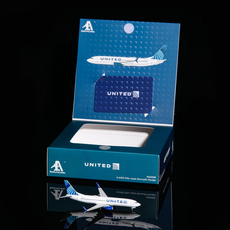 HA7380027 | Aero Polaris 1:400 | Boeing 737-800 United Airlines N12218