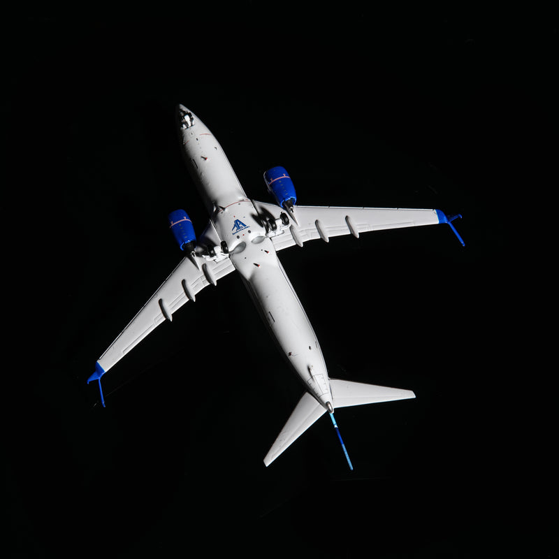 HA7380027 | Aero Polaris 1:400 | Boeing 737-800 United Airlines N12218