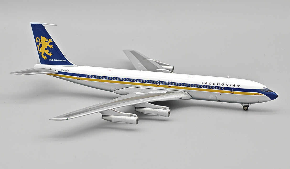 IF707CD0725PR | InFlight200 1:200 | Boeing 707-399C Caledonian Airways G-AVKA with stand