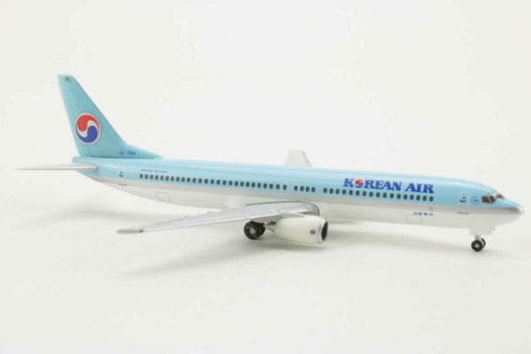 514941 | Herpa 1:500 | Herpa 2005 Christmas advent calender consisting of four models **PRE OWNED**