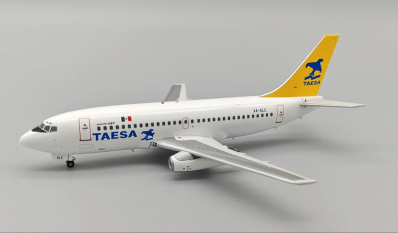 IF732GD0624 | InFlight200 1:200 | Boeing 737-200 TAESA XA-SLC (with stand)