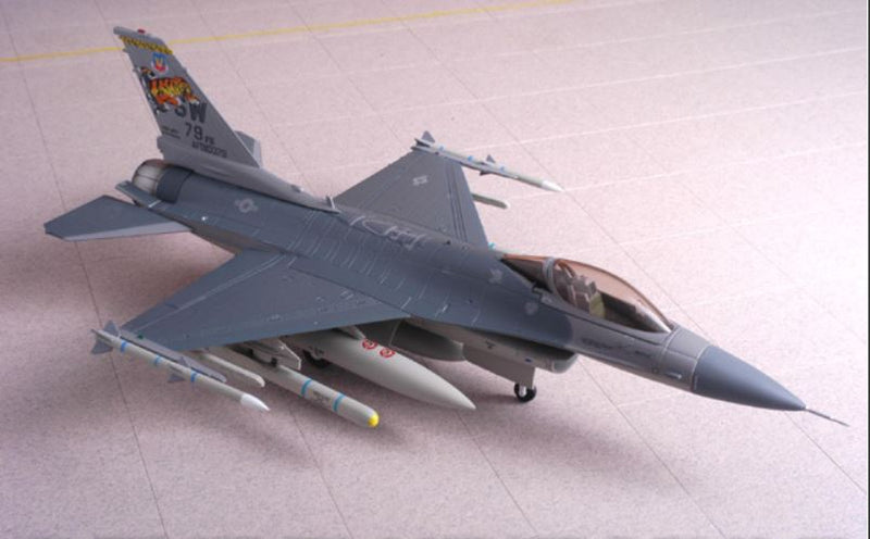 50008 | Dragon Wings 1:72 | Lockheed F-16C Fighting Falcon, USAF, 79th FS Tigers, #91-0379, Buckley AFB, CO, Tiger Meet of the Americas 2001