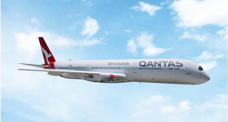 PH04721 | Phoenix 1:400 | Airbus A350‑1000 Qantas Airways VH-OJA | is due August 2026
