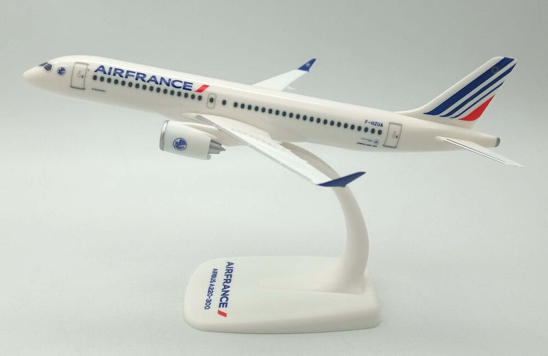 PP-223854 | PPC Models 1:200 | Airbus A220-300 AIR FRANCE