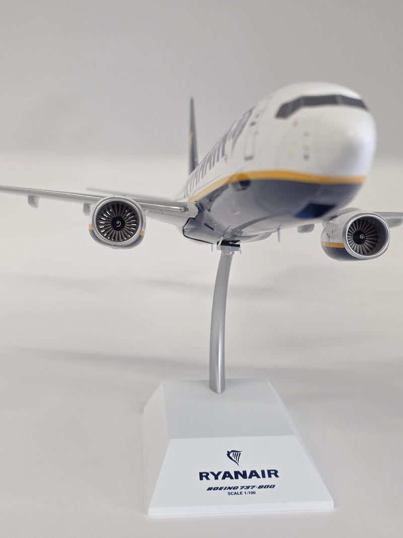 XX1002 | JC Wings 1:100 | Boeing 737-800 Ryanair EI-GXN With Stand | was due May 2025