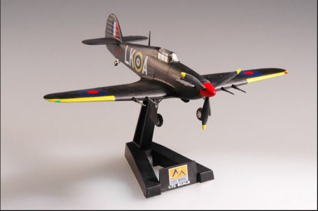 EM37245 | Easy Model 1:72 | Hawker Hurricane Mk II, RAF No.87 Sqn, Battle of Britain, 1940