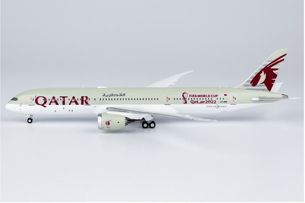 NG55105 | NG Models 1:400 | Boeing 787-9 Qatar Airways A7-BHE FIFA World Cup Qatar 2022