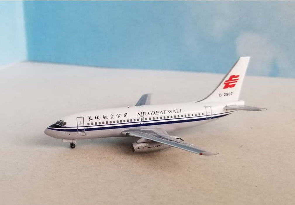 AC411310 | Aero Classics 1:400 | Boeing 737-200 Air Great Wall B-2507