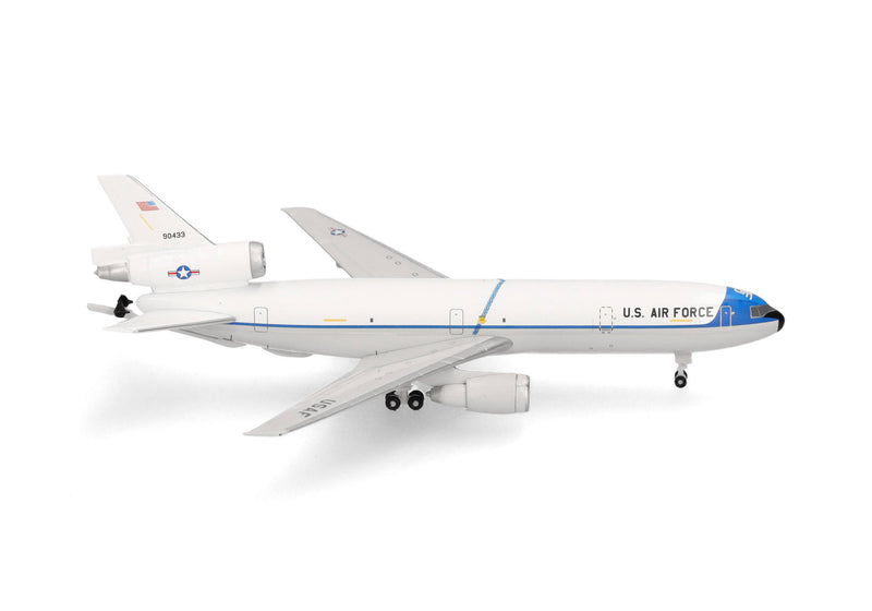 538381 | Herpa Military 1:500 | U.S. Air Force McDonnell Douglas KC-10 Extender - 2nd Bomb Wing, Barksdale Air Base – 79-0433