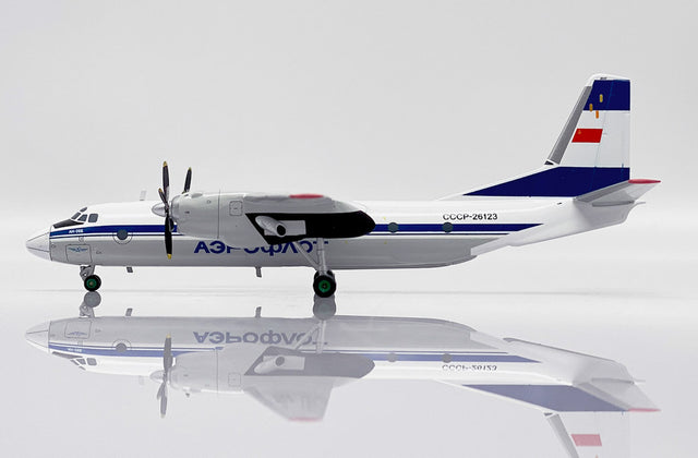 A2035 | Misc 1:200 | Antonov An-26 Aeroflot CCCP-26123 (Aviaboss Models) | is due: February 2024