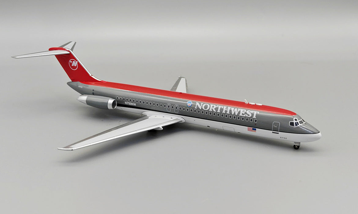 B-941-NW-750 | Blue Box 1:200 | McDonnell Douglas DC-9-41 Northwest Airlines N750NW