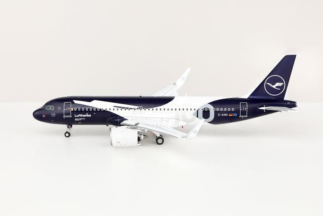 Lufthansa A320neo 100th Anniversary D-AING