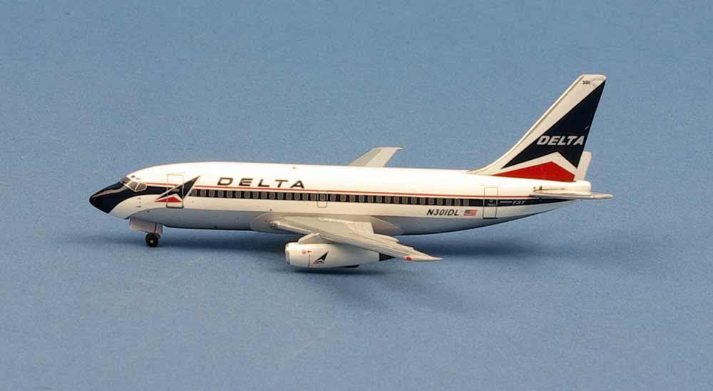 BBX41639 | Aero Classics 1:400 | Boeing 737-200 Delta Airlines N301DL