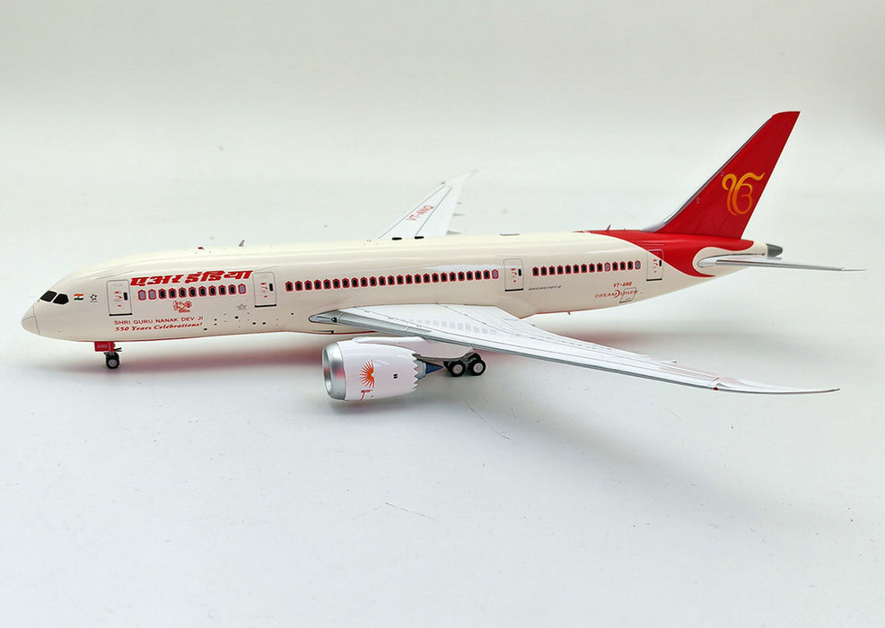 IF788AI1124 | InFlight200 1:200 | Boeing 787-8 Air India VT-ANQ (with stand)