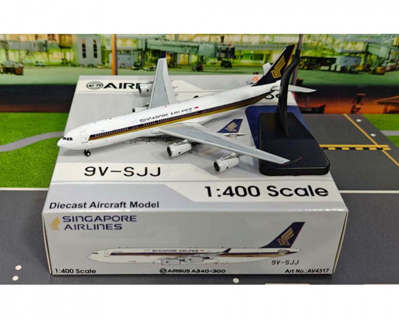 AV4317 | Aviation 400 | Airbus A340-300 Singapore Airlines 9V-SJJ
