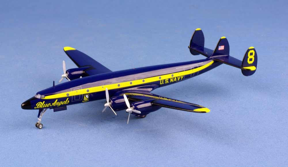 A2BLNG | Aero Classics 200 1:200 | L-1049 Constellation US Navy #8, 'Blue Angels'