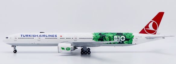XX20705 | JC Wings 1:200 | Boeing 777-300ER Turkish Airlines Biofuel TC-LJH |