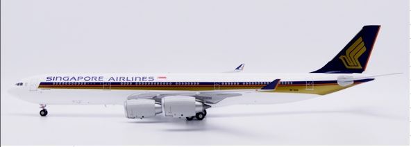XX20674 | JC Wings 1:200 | Airbus A340-500 Singapore Airlines Large Titles 9V-SGD |