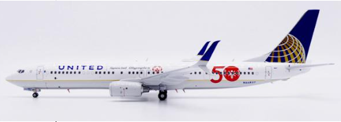 XX20618 | JC Wings 1:200 | United Airlines Special Olympics 50 Reg: N66837 With Stand | is due October 2025