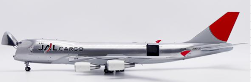 XX20082C | JC Wings 1:200 | Boeing 747-400F  JAL Cargo Polished Interactive Series Reg: JA401J With Stand | is due October 2025