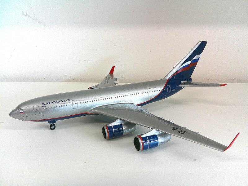 HM02 | Historic Models 1:200 | Ilyushin IL-96 Aeroflot RA-96005 **Pre Owned**