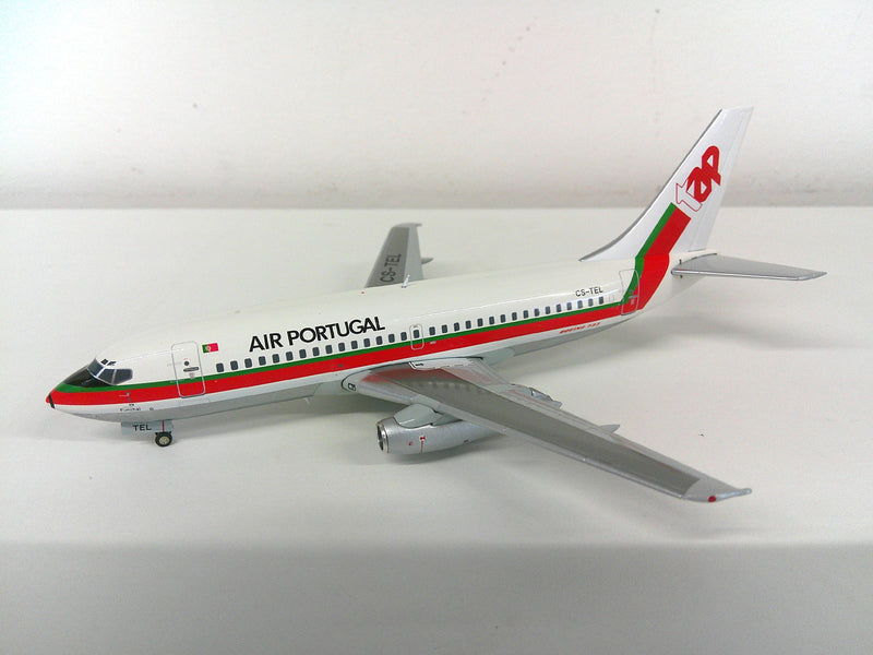 XX2523P | JC Wings 1:200 | Boeing 737-200 TAP Air Portugal CS-TEL (polished) [-]