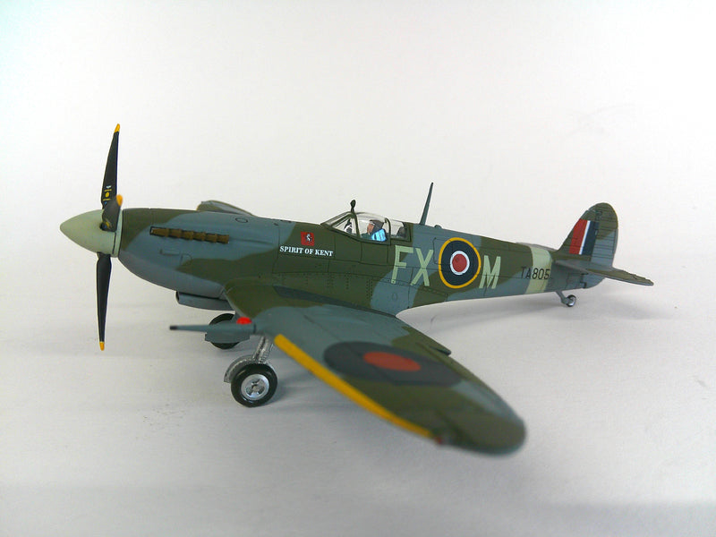 GARAF1007 | Gemini Aces 1:72 | Supermarine Spitfire IX TA805 FX : M RAF 'Spirit of Kent' **Pre Owned**