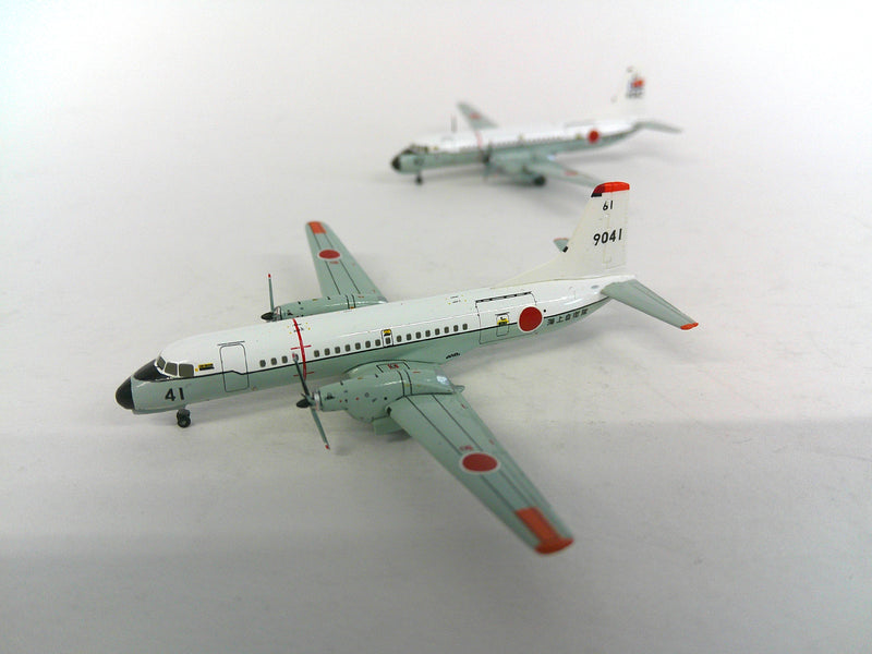 YSS41102 | Hogan Wings 1:400 | YS-11 9041 and 9042 JMSDF twin pack **Pre Owned**