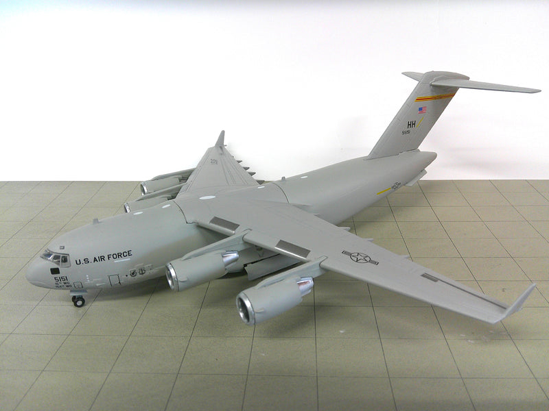 14+035 | 14+ Models 1:200 plastic | McDonnell Douglas C-17A 55151 HH US Air Force
