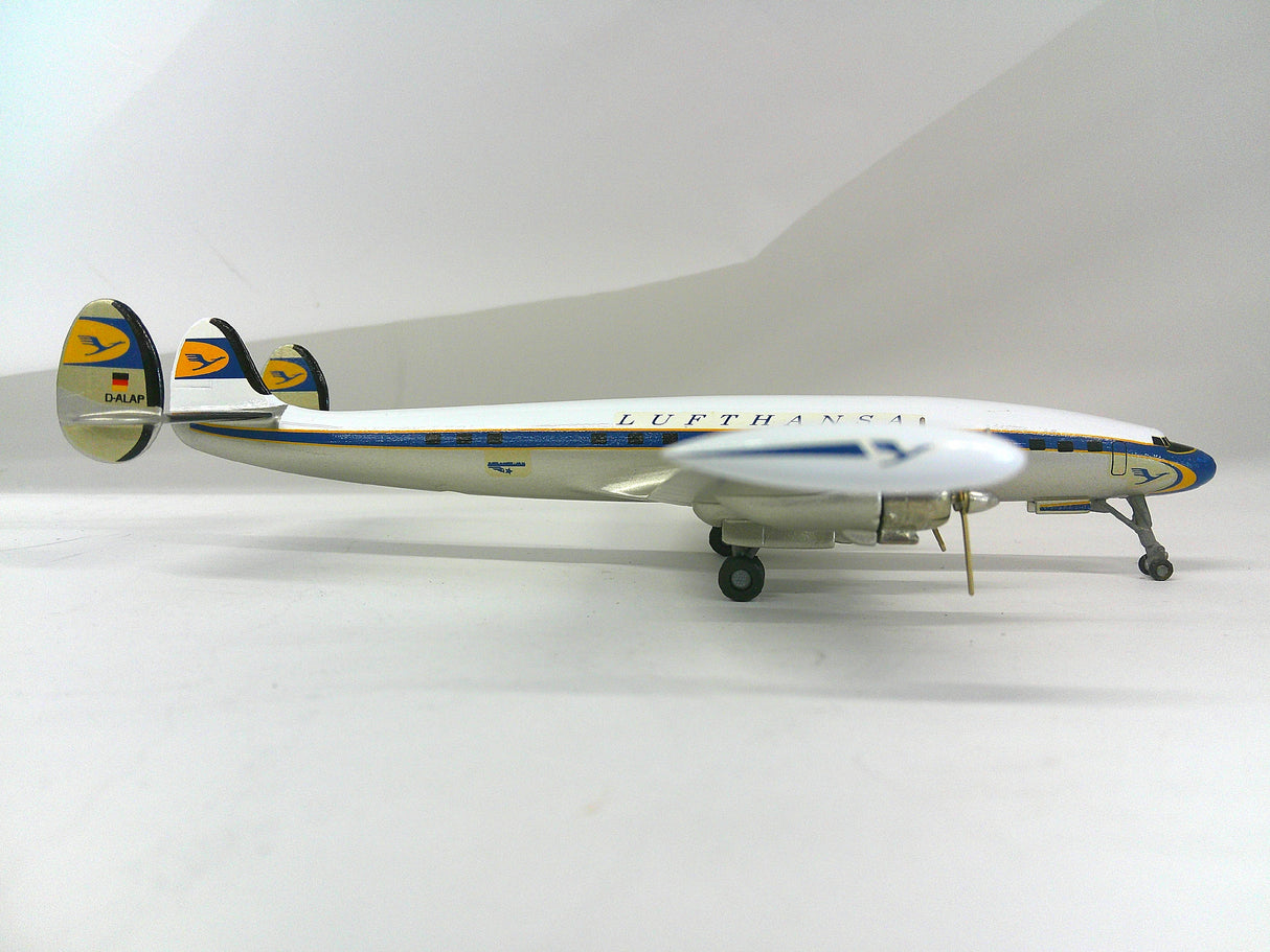 WMDALAP | Western Models 1:200 | Lockheed L-1049 'Super Constellation' D-ALAP Lufthansa
