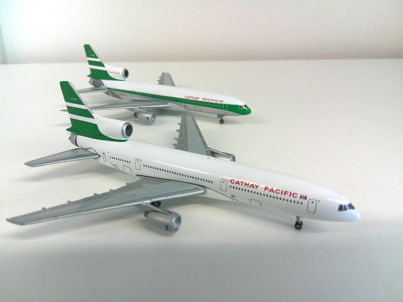 CX L1011 | Cathay Pacific Tristar twin pack VR-HHK in the old livery and VR-HOW **Pre Owned**