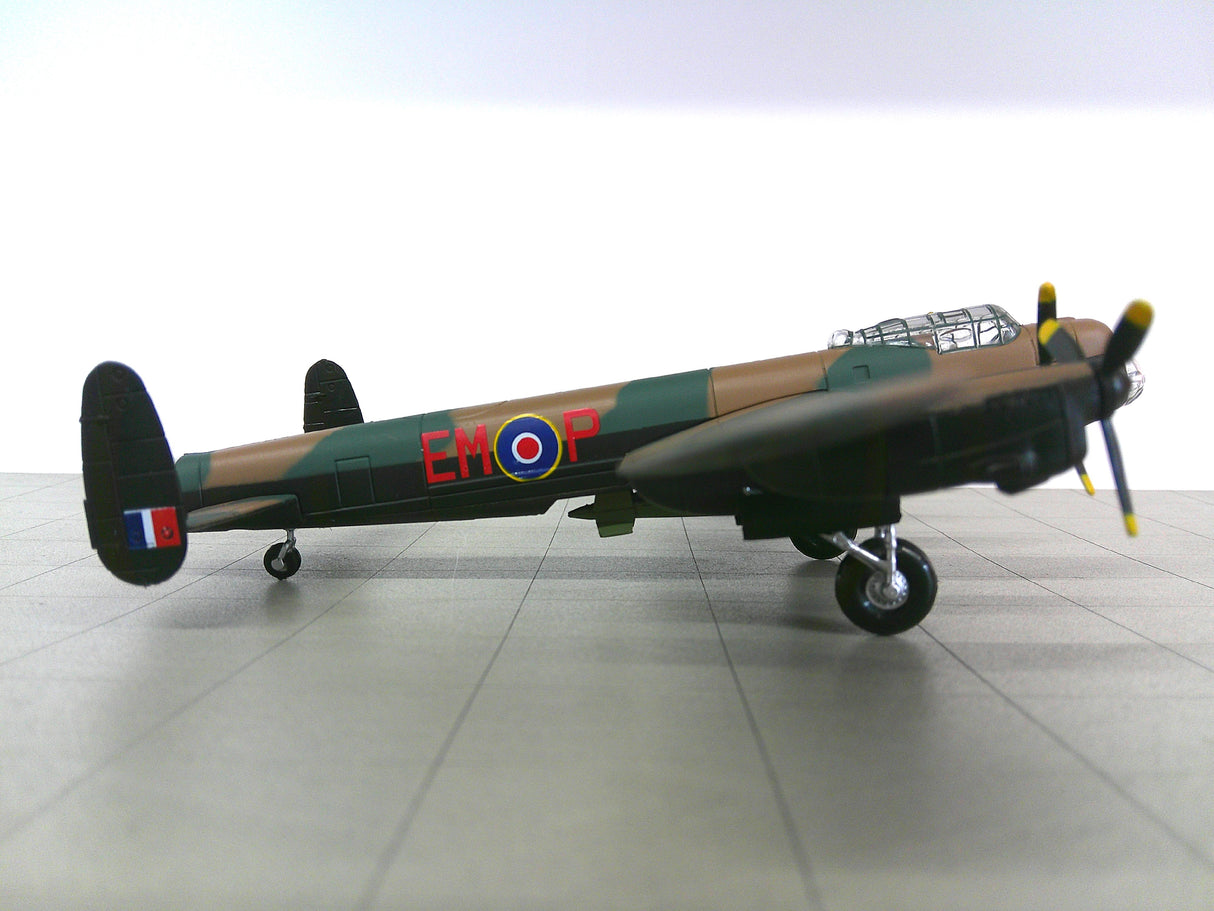 14+024 | 14+ Models 1:144 plastic | Avro Lancaster B.III EM:P Royal Air Force