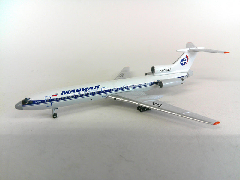 ACRA85667 | Aero Classics 1:400 | Tupolev Tu-154 CCCP-85667 Mabnaji