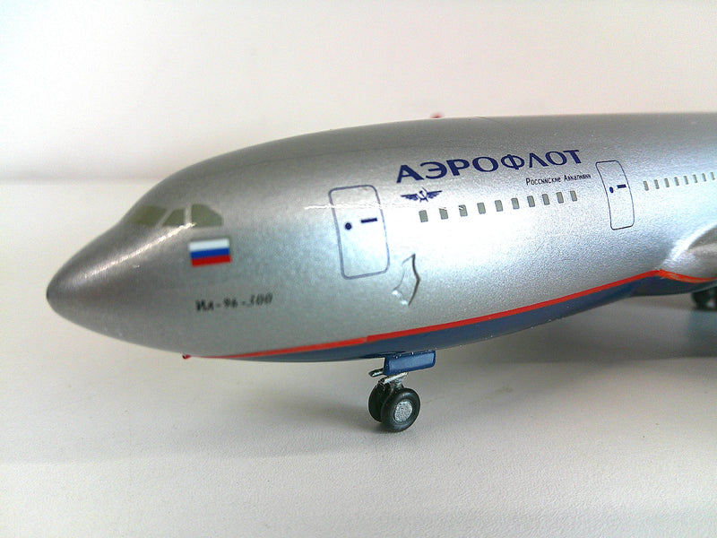 HM02 | Historic Models 1:200 | Ilyushin IL-96 Aeroflot RA-96005 **Pre Owned**