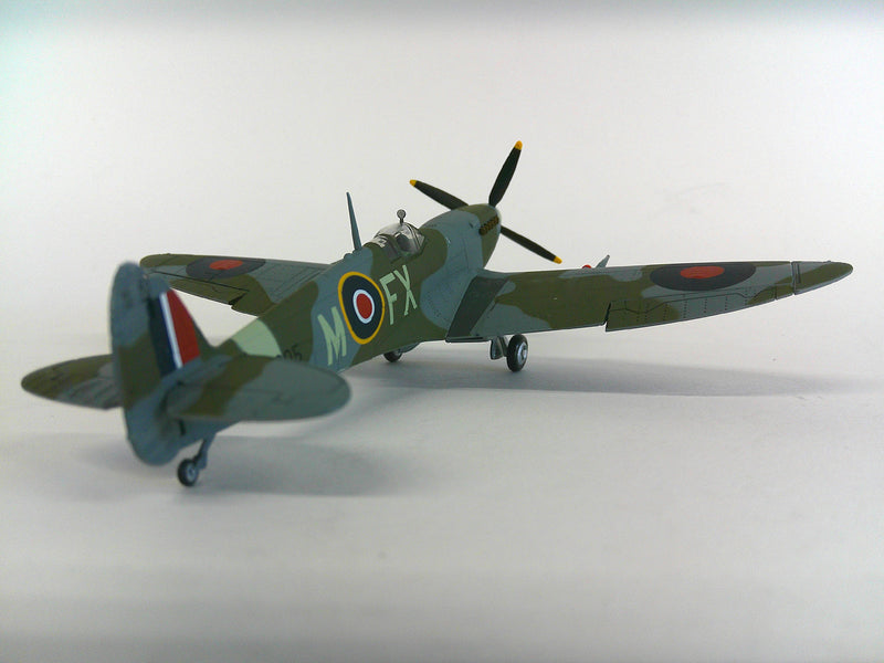 GARAF1007 | Gemini Aces 1:72 | Supermarine Spitfire IX TA805 FX : M RAF 'Spirit of Kent' **Pre Owned**