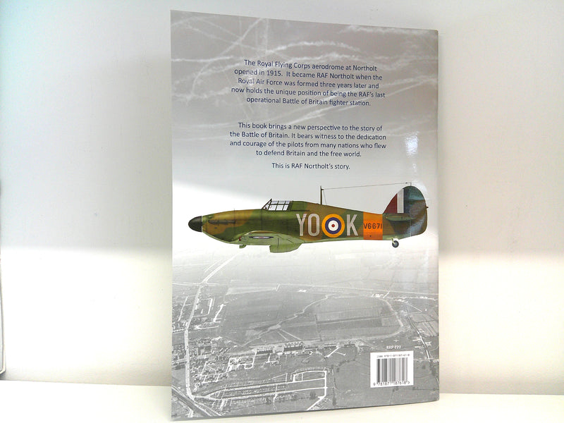 9781871187618 | Crown Copyright | The Battle of Brtain - A Northolt Perspective by Mark Bristow