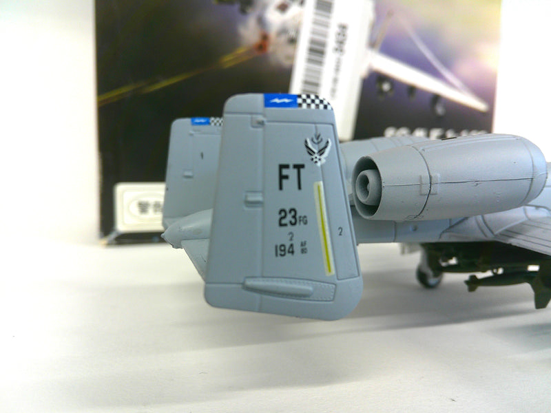 LPN WE 084373434 | Unknown Manufacturer 1:100 | Fairchild A-10 Thunderbolt II USAF **PRE OWNED**